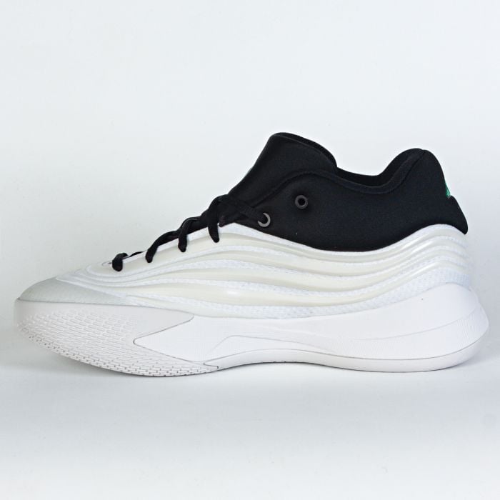 Tênis Adidas Dame X Unissex O adidas Dame X representa o que há de