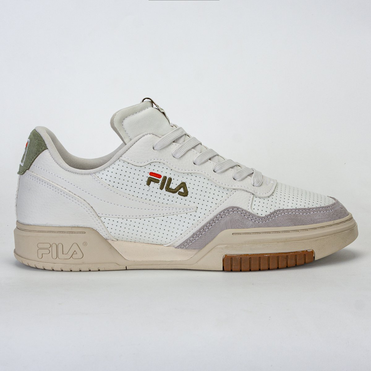 Tenis fila verde militar 2025